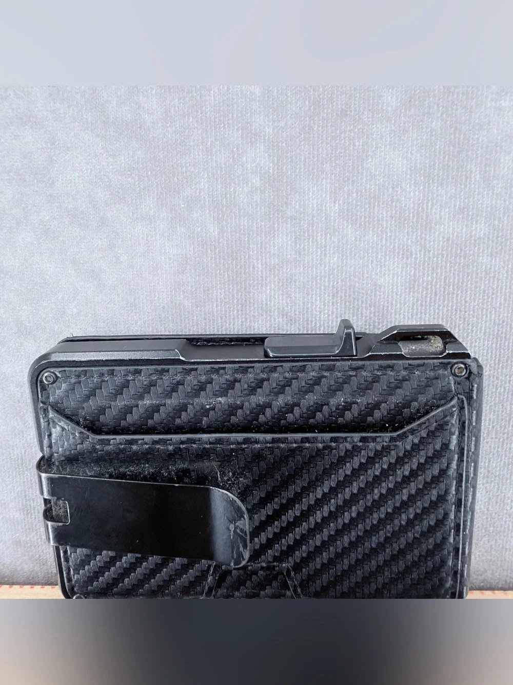 Carbon-Fiber Textured Black Money Clip Wallet for Men